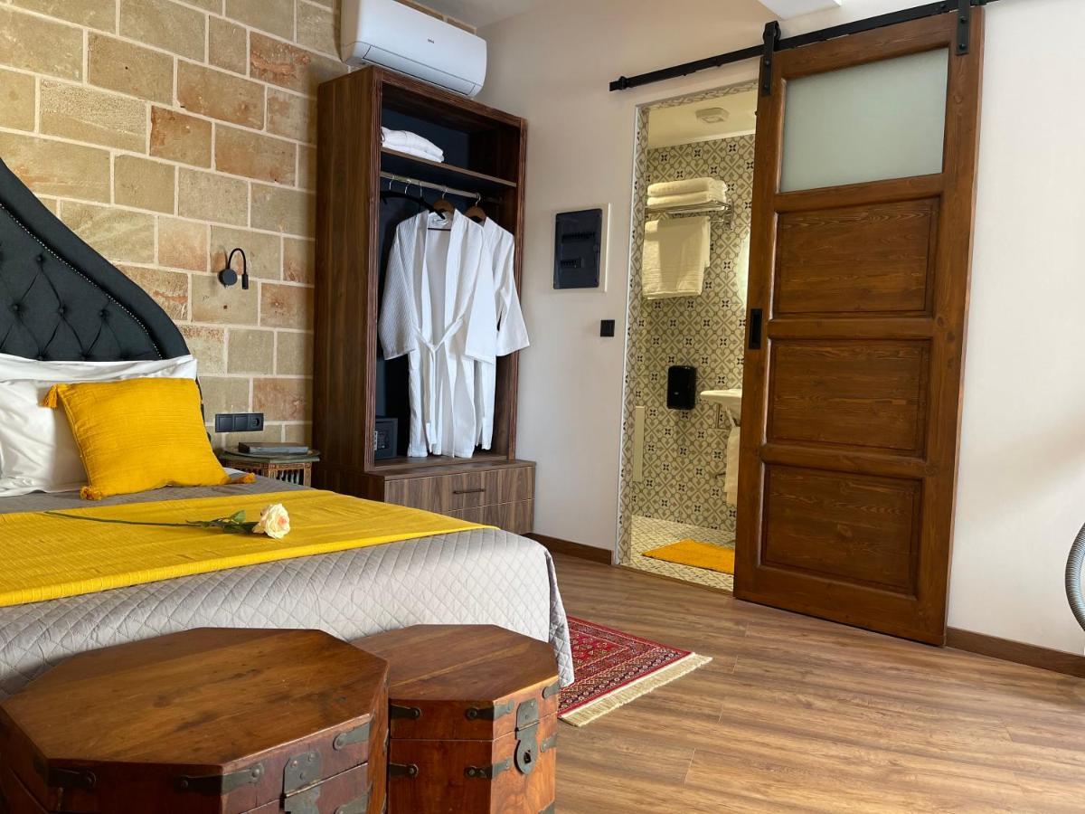 Utopia Luxury Suites - Old Town Rhodes City Eksteriør billede