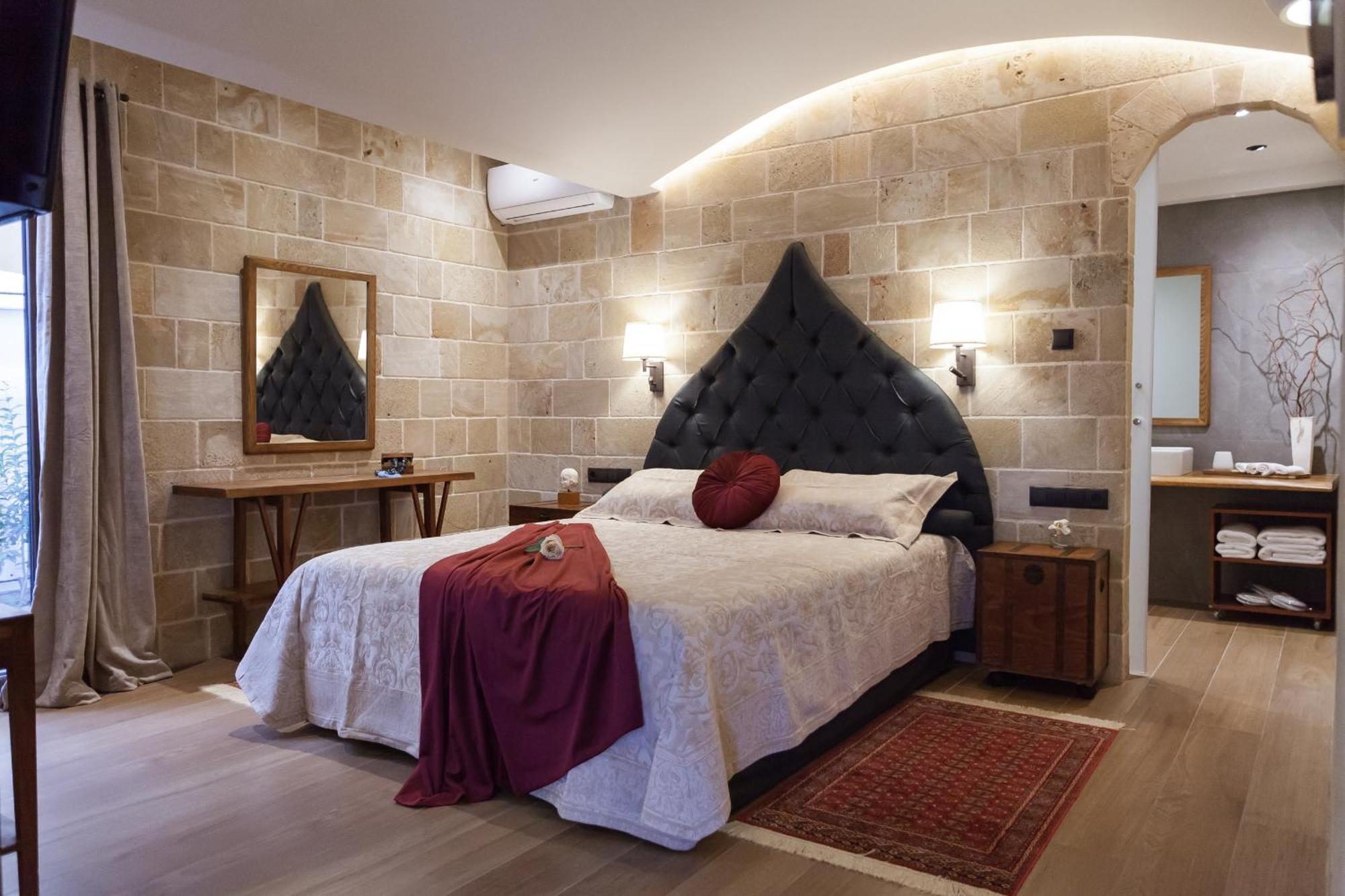 Utopia Luxury Suites - Old Town Rhodes City Eksteriør billede