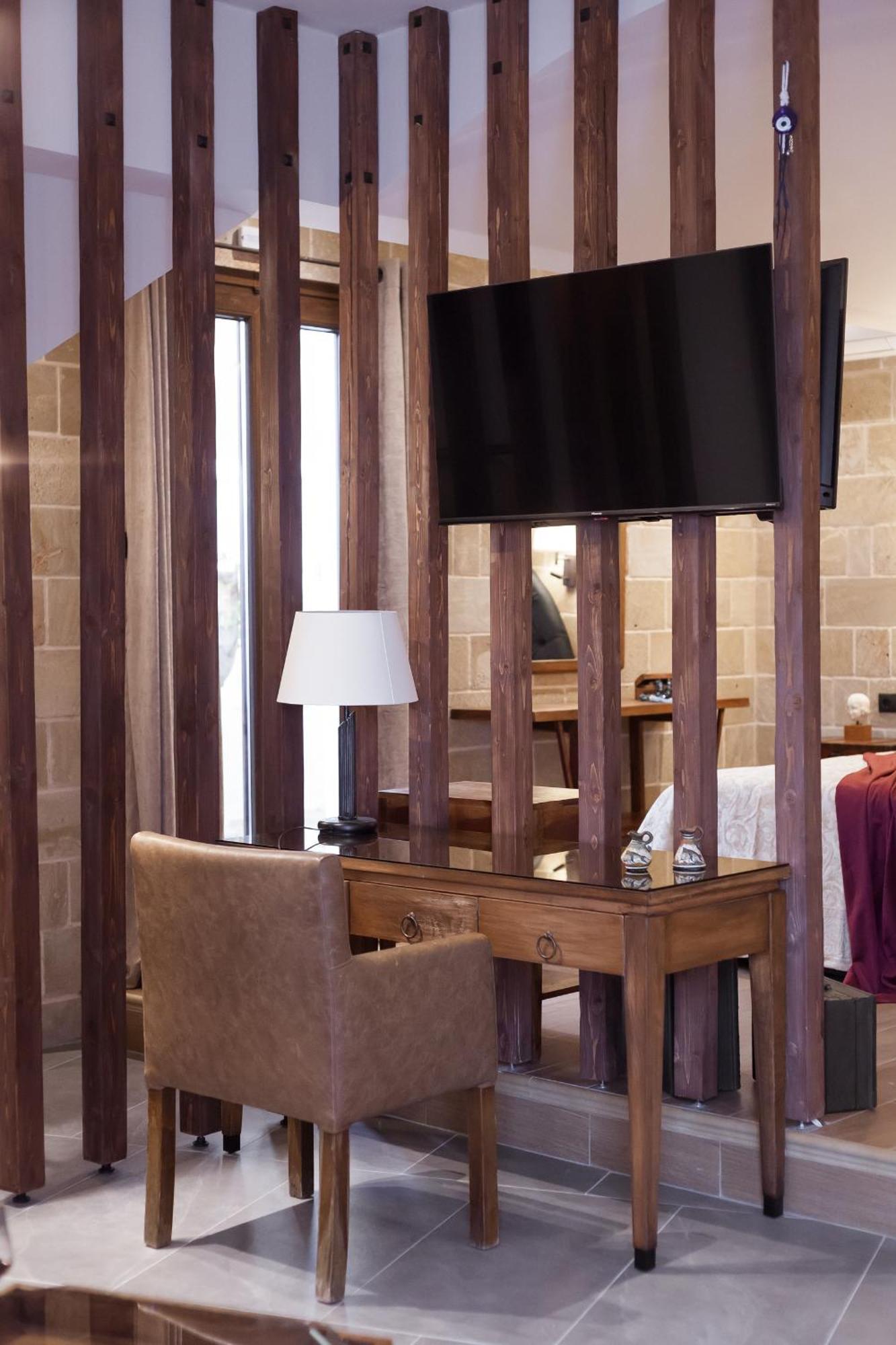 Utopia Luxury Suites - Old Town Rhodes City Eksteriør billede
