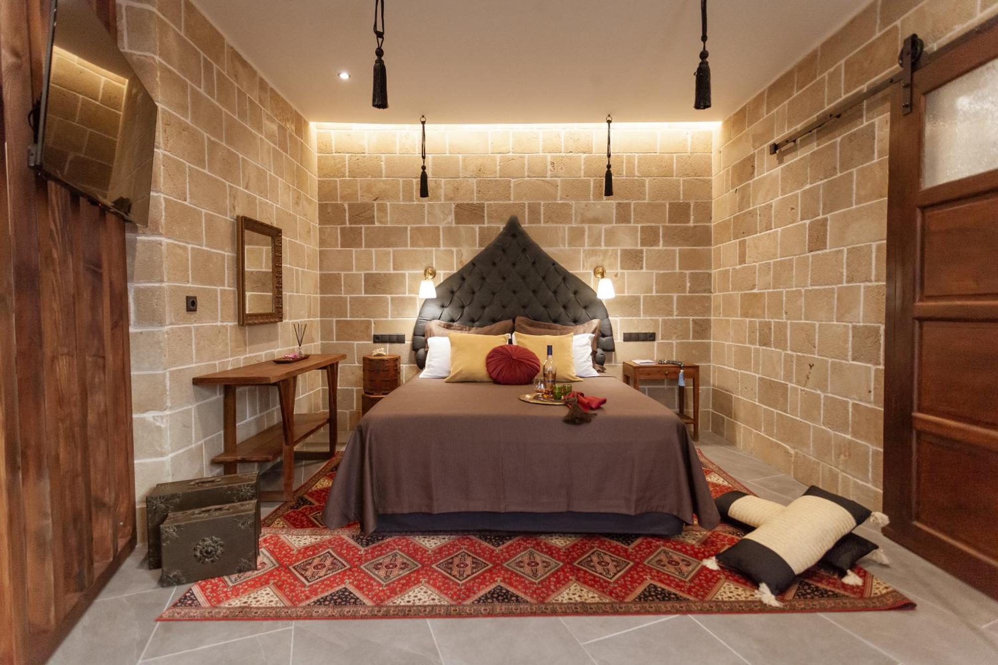 Utopia Luxury Suites - Old Town Rhodes City Eksteriør billede