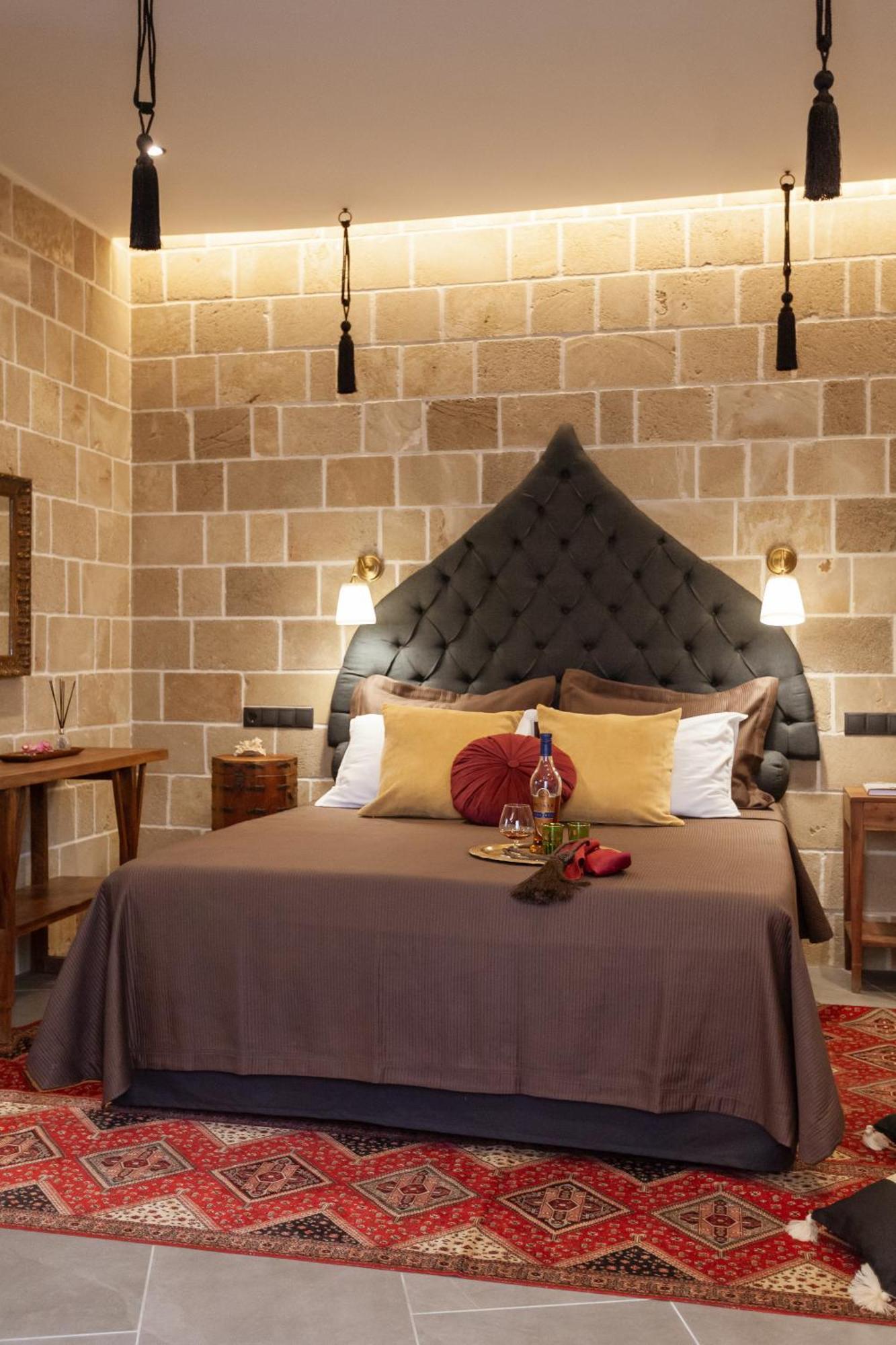 Utopia Luxury Suites - Old Town Rhodes City Eksteriør billede