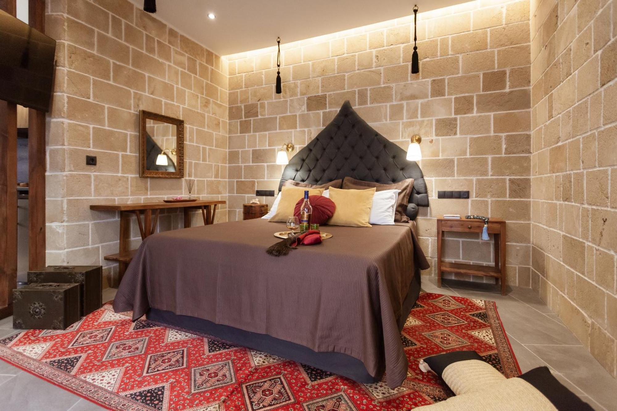 Utopia Luxury Suites - Old Town Rhodes City Eksteriør billede
